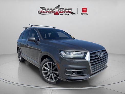 Used 2019 Audi Q7 3.0T Prestige w/ Prestige Package image 1