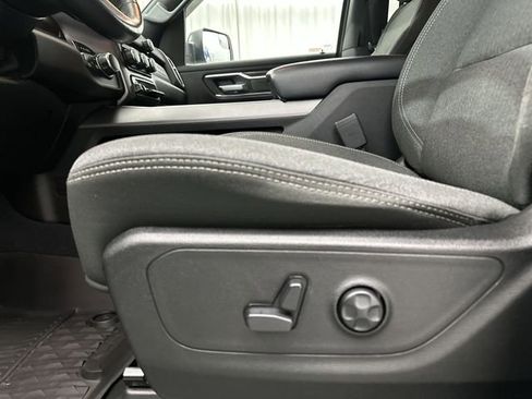 Used 2019 RAM 1500 Big Horn image 17