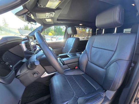 Used 2024 Toyota Sequoia Platinum AWD/4WD image 22
