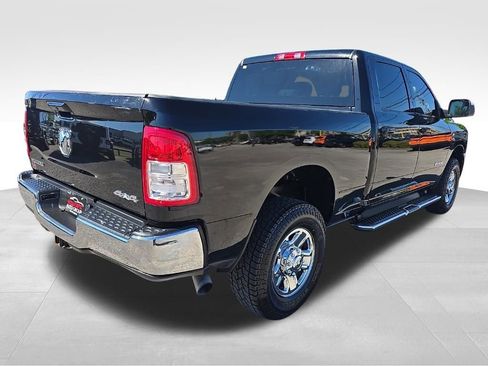 Used 2020 RAM 2500 Big Horn AWD/4WD image 3