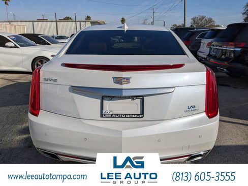 Used 2016 Cadillac XTS Premium image 4