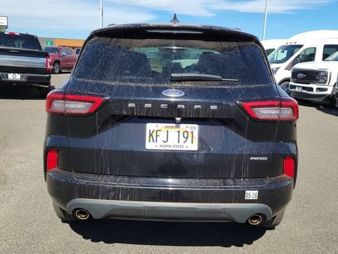 Certified 2024 Ford Escape ST-Line AWD/4WD image 10