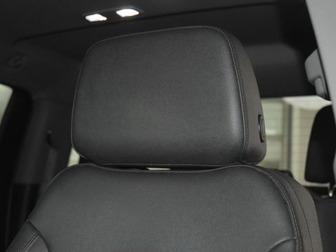Used 2024 GMC Sierra 2500 Pro AWD/4WD image 40