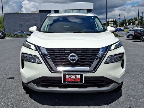 Certified 2023 Nissan Rogue SV w/ SV Premium B Package AWD/4WD image 2