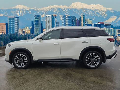 Certified 2023 INFINITI QX60 Luxe w/ Cargo Package image 4