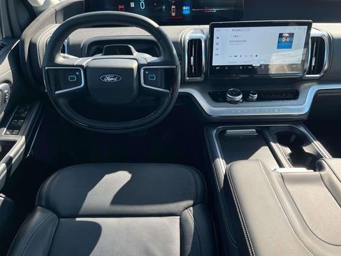 Certified 2025 Ford Expedition Max Platinum AWD/4WD image 12