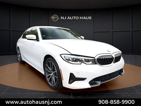 Used 2019 BMW 330i Sedan w/ Convenience Package RWD image 1
