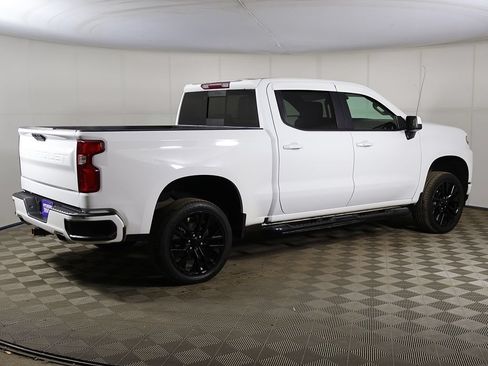 Used 2020 Chevrolet Silverado 1500 RST AWD/4WD image 10