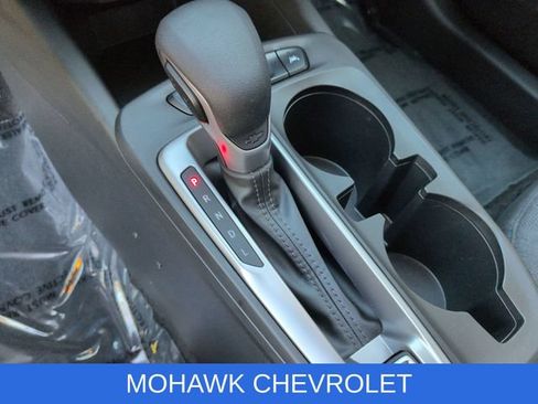 Used 2024 Chevrolet Trax LS w/ LS Convenience Package FWD image 16