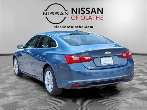 Used 2024 Chevrolet Malibu LT FWD image 3