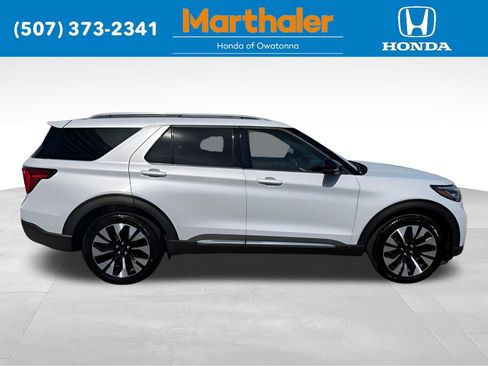 Used 2026 Ford Explorer Platinum w/ LUX Leather Package AWD/4WD image 6