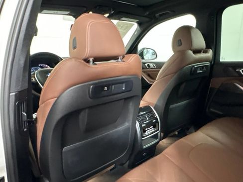 Certified 2023 BMW X5 xDrive40i w/ Premium Package AWD/4WD image 31