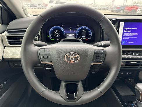 New 2025 Toyota Camry XLE image 11