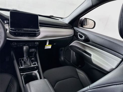 New 2026 Jeep Compass Limited AWD/4WD image 15