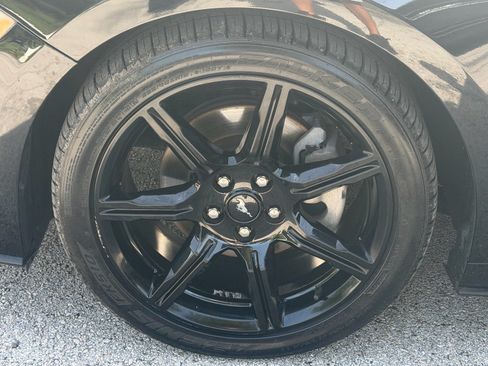 Used 2020 Ford Mustang Premium w/ Equipment Group 201A RWD image 15