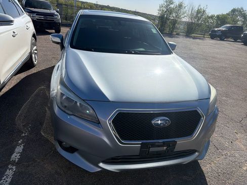 Used 2017 Subaru Legacy 3.6R Limited AWD/4WD image 4