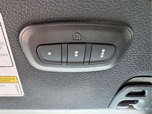 Used 2022 Jeep Wrangler Unlimited High Altitude image 28