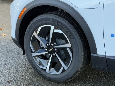 New 2026 Chevrolet Equinox RS image 34