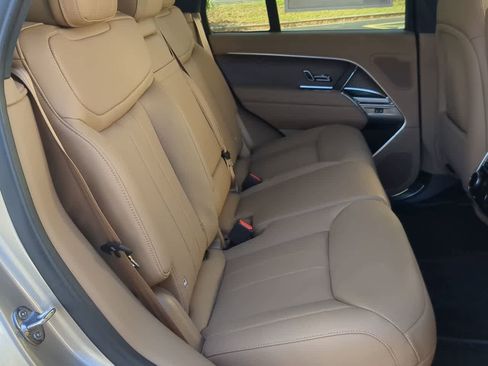 New 2026 Land Rover Range Rover SE AWD/4WD image 21
