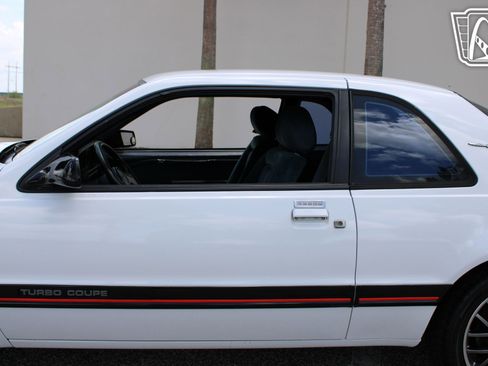 Used 1988 Ford Thunderbird RWD image 30