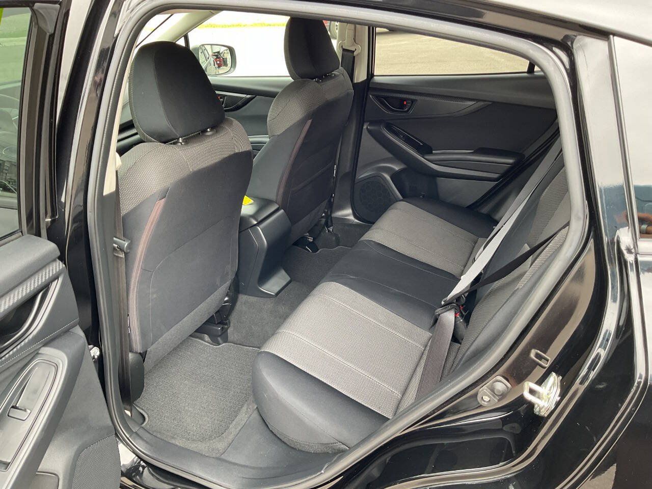 Used 2018 Subaru Crosstrek 2.0i AWD/4WD image 26