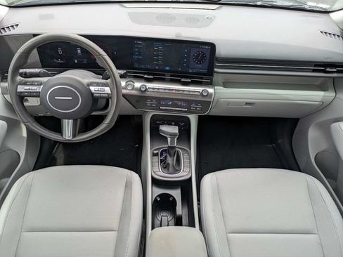 Certified 2025 Hyundai Kona SEL FWD image 15