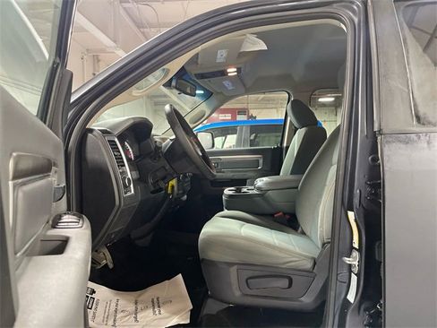 Used 2015 RAM 2500 SLT image 11