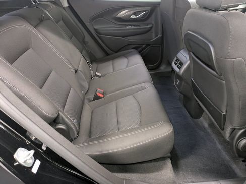 Used 2023 GMC Terrain SLE w/ Driver Convenience Package image 26