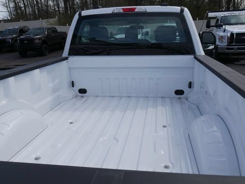 New 2026 Ford F250 XL w/ XL Off-Road Package AWD/4WD image 9
