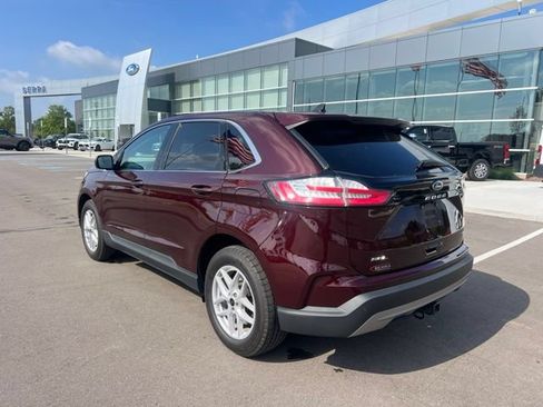 Used 2024 Ford Edge SEL AWD/4WD image 7