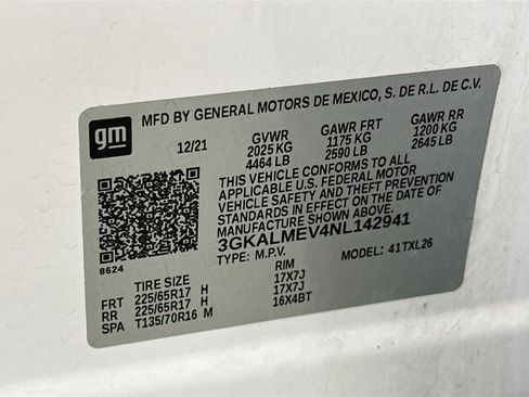 Used 2022 GMC Terrain SLE image 29