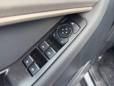 New 2025 Ford Explorer Active w/ Active Comfort Package image 20