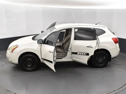 Used 2010 Nissan Rogue S AWD/4WD image 7