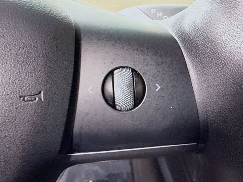 Used 2021 Tesla Model 3 Standard Range Plus image 15