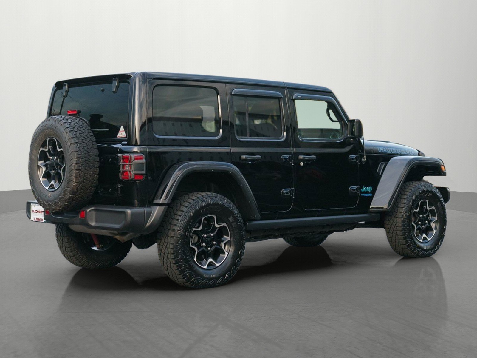 Used 2021 Jeep Wrangler Unlimited Rubicon 4xe w/ Cold Weather Group AWD/4WD image 7