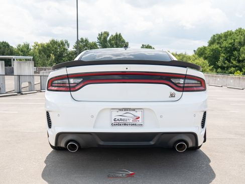 Used 2021 Dodge Charger Scat Pack RWD image 6