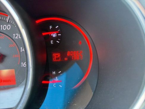 Used 2010 Nissan Murano LE w/ Navigation Pkg image 28