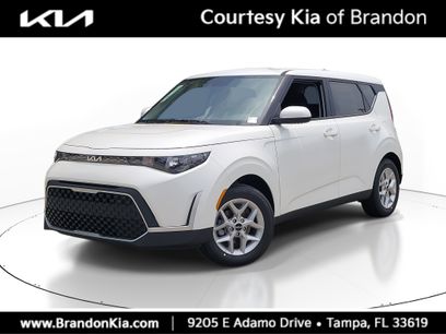 New 2025 Kia Soul LX w/ LX Technology Package
