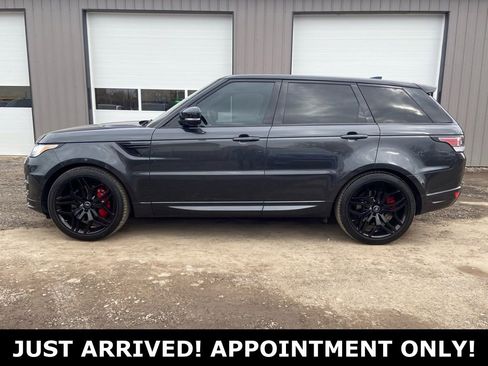 Used 2017 Land Rover Range Rover Sport HSE Dynamic image 2