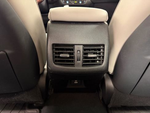 Used 2018 Lexus ES 350 w/ Premier Package FWD image 30
