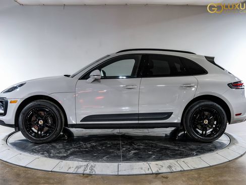 Used 2023 Porsche Macan AWD/4WD image 13