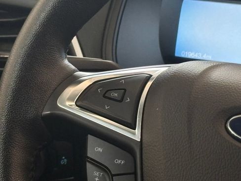 Used 2023 Ford Edge SEL AWD/4WD image 19