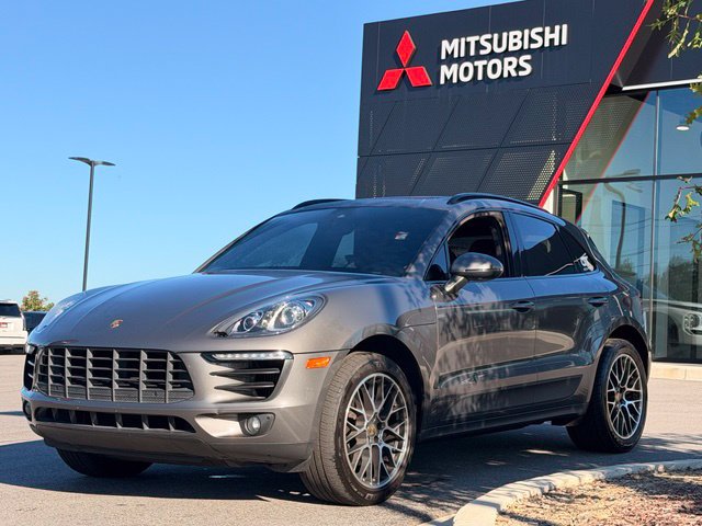 Used 2018 Porsche Macan S w/ Premium Package Plus AWD/4WD image 8