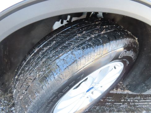 Used 2022 Ford Escape SE image 14