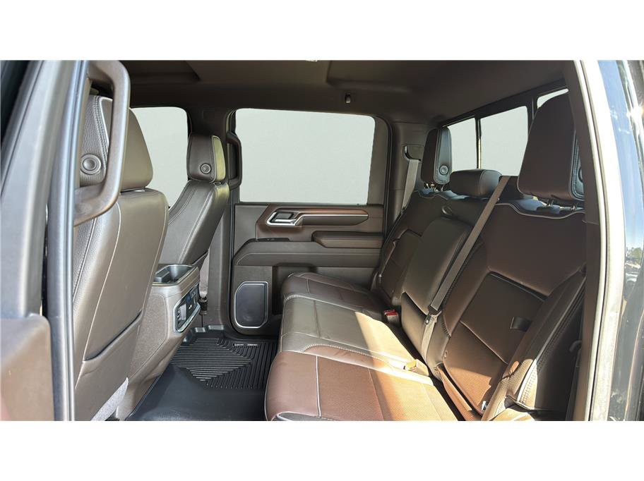 Used 2024 GMC Sierra 2500 Denali w/ Technology Package AWD/4WD image 19