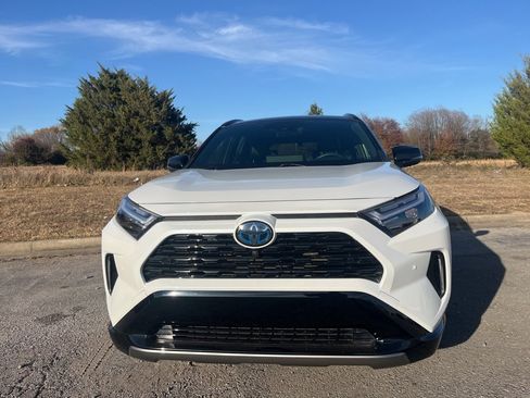 Used 2024 Toyota RAV4 XSE image 2