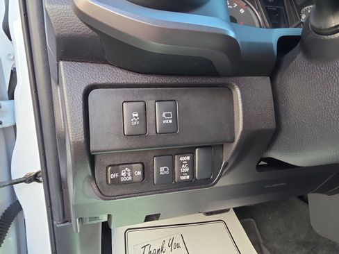 Used 2023 Toyota Tacoma TRD Off-Road image 24