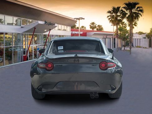 Used 2018 MAZDA MX-5 Miata RF Grand Touring image 4
