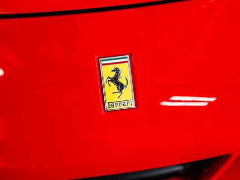 Used 2016 Ferrari 488 Spider image 18