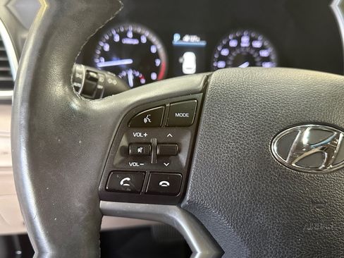 Used 2021 Hyundai Tucson Ultimate w/ Cargo Package FWD image 29